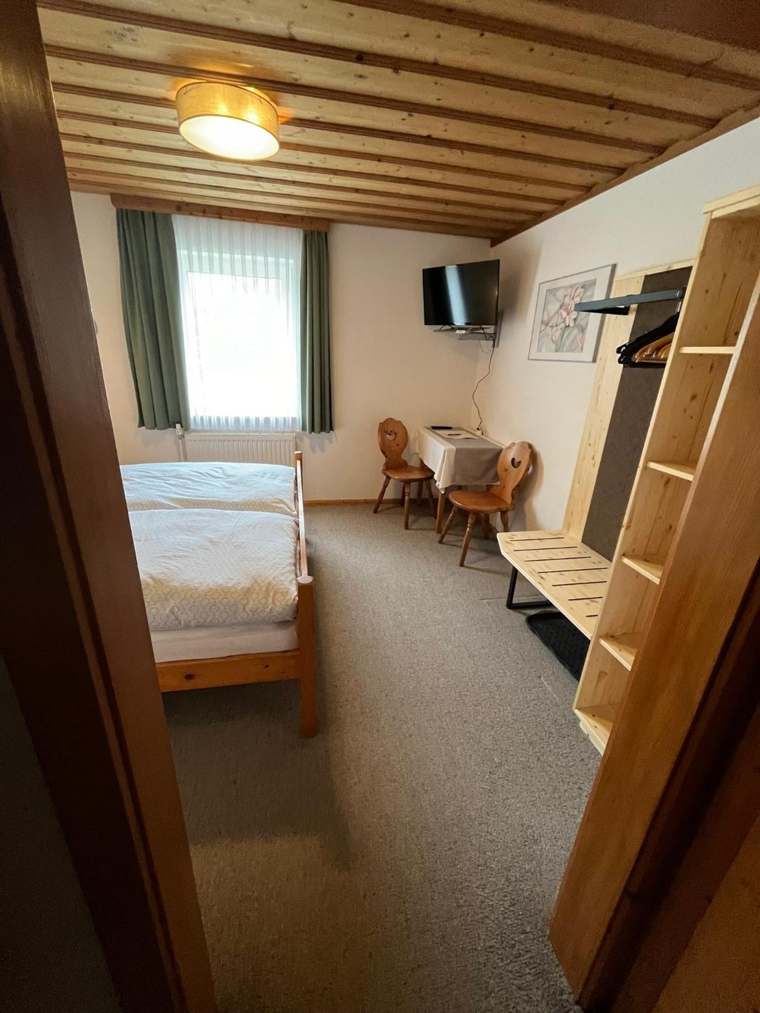 Gaestehaus Duernberger - Klein, Aber Fein - Gemuetliche Zimmer In Ruhiger, Idyllischer Lage Molln Esterno foto